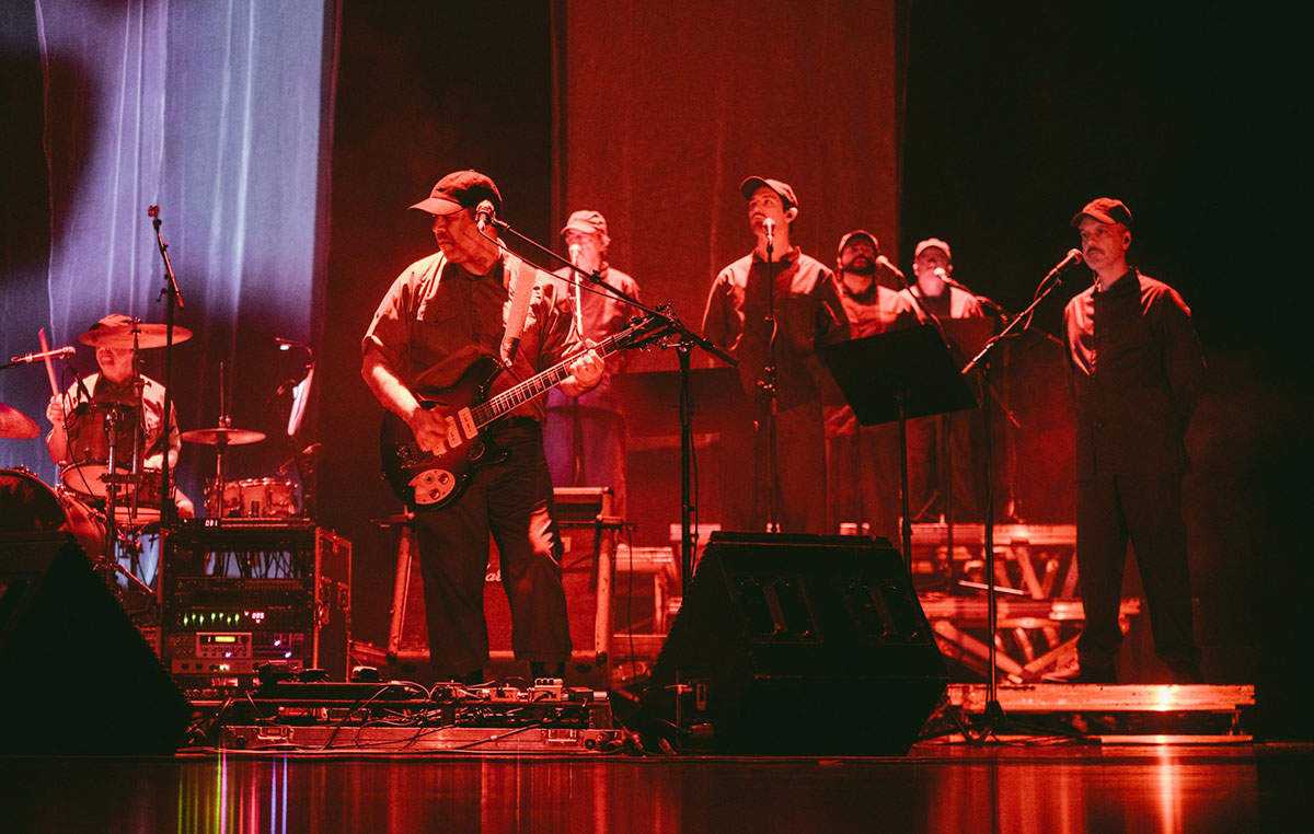 mão morta viva la muerte