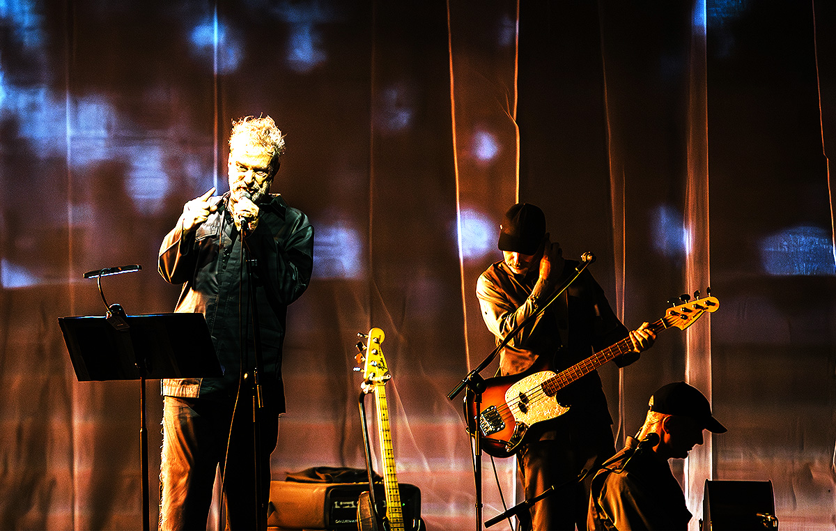 mão morta viva lá muerte